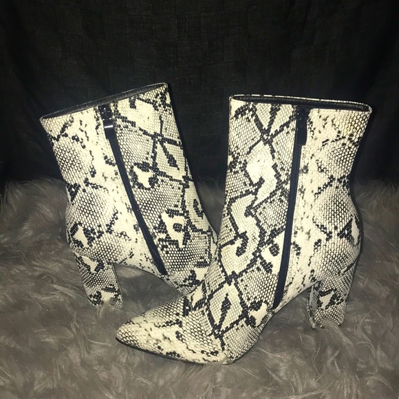 Python Print Short Boots, Good condition - Picture 6 of 6